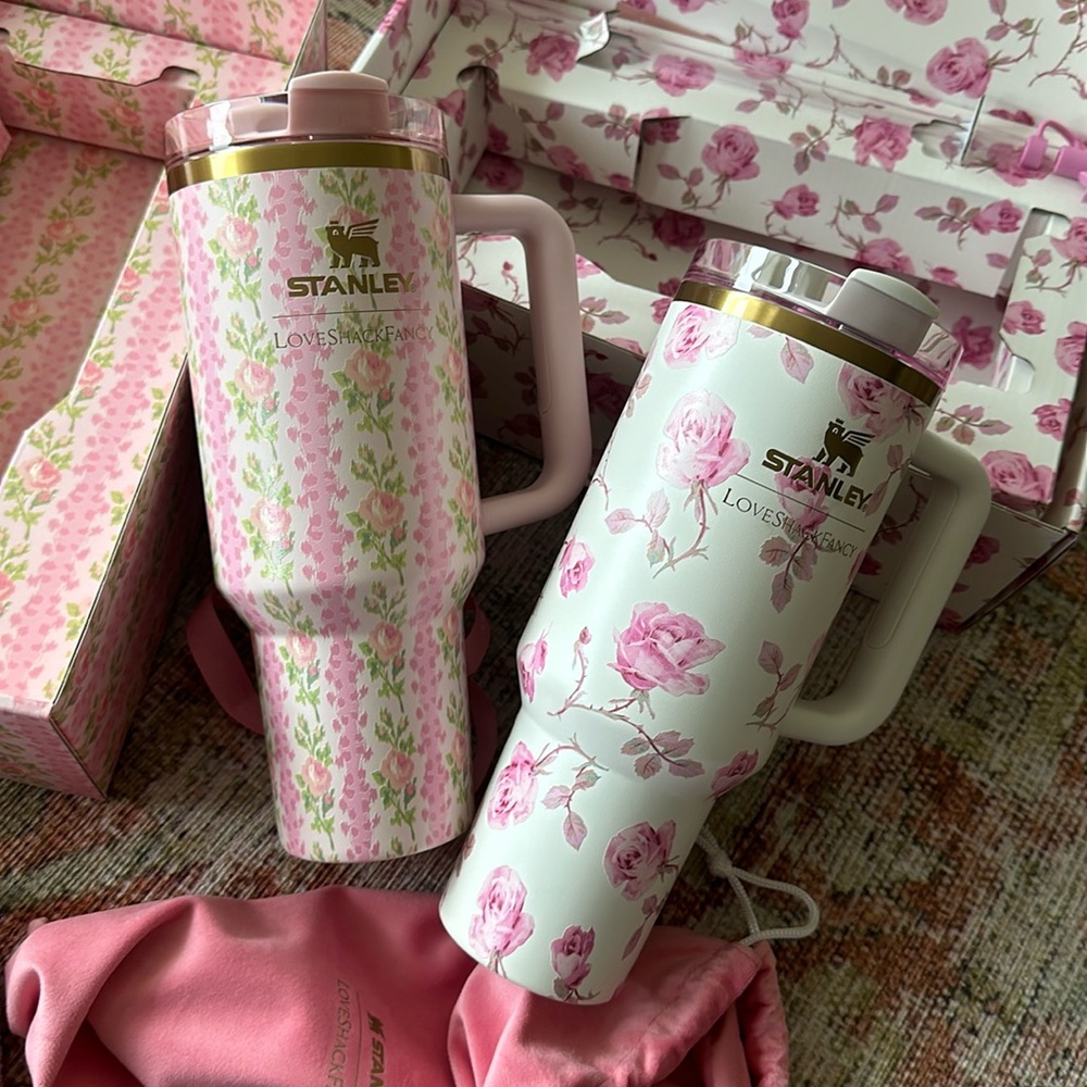 READY TO SHIP.TWO STANLEY LoveShackFancy NWT